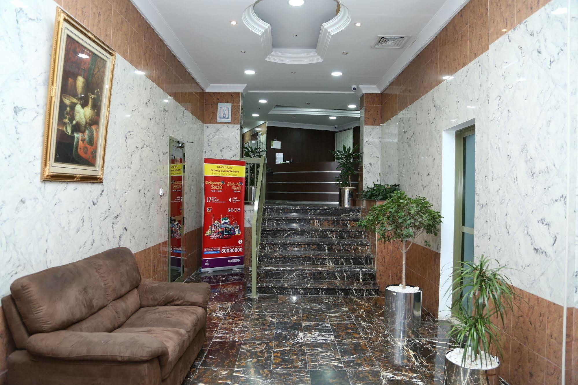 Safari Hotel Apartments Ajman Buitenkant foto